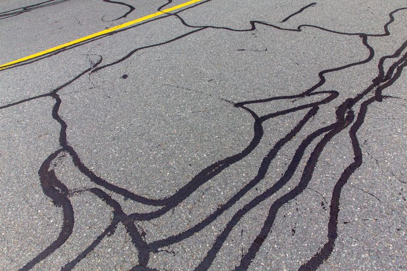 Asphalt Crack Sealing in San Antonio, TX