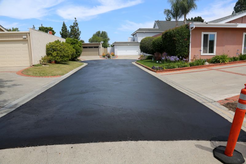 Residential Driveway Sealcoating in Miami Dade County, FL